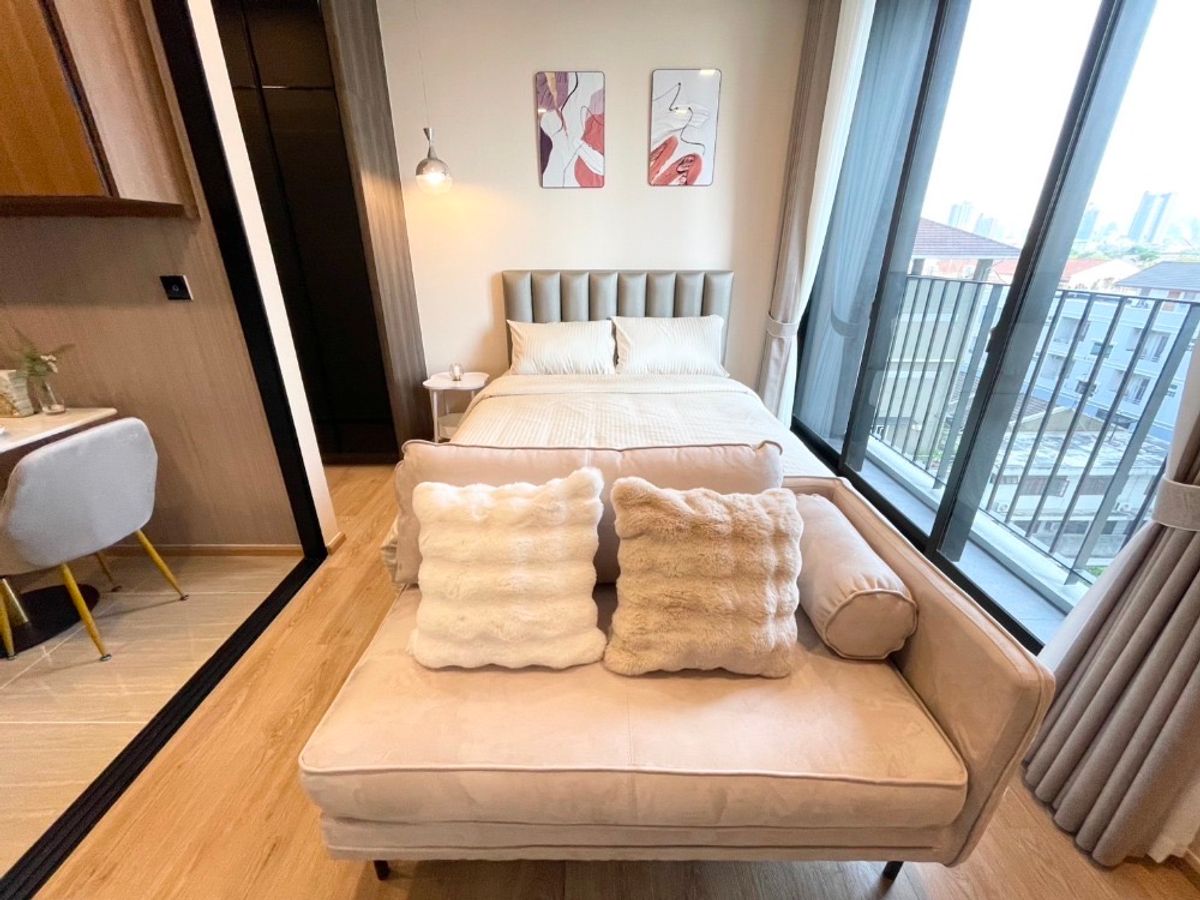 For RentCondoAri,Anusaowaree : Noble Around Ari-LOW RISE building  Brand new room for Rent, only 90m from BTS Ari, Nicely furnished ! 
