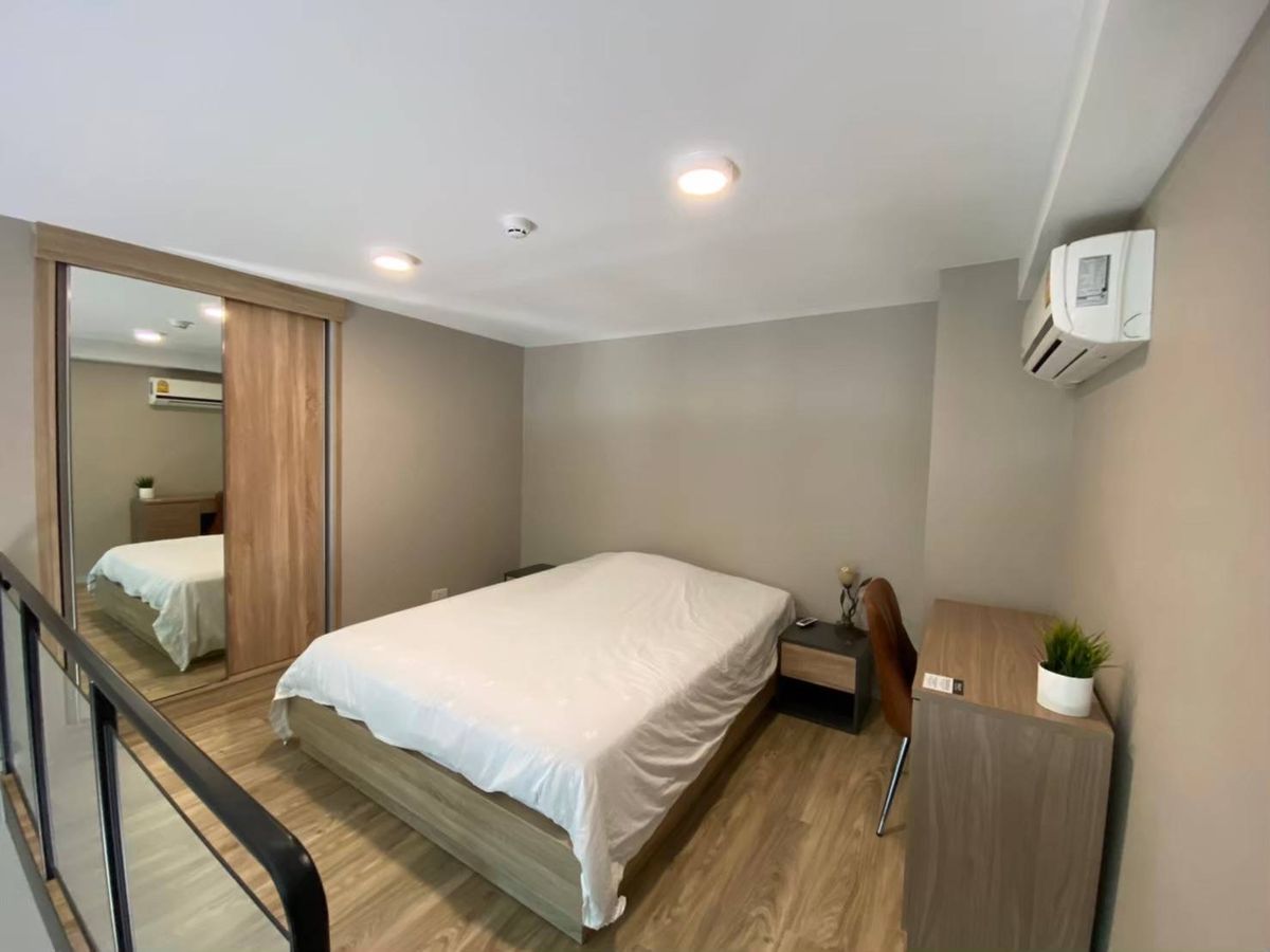 ให้เช่าคอนโดสาทร นราธิวาส : ให้เช่า ห้อง Duplex ห้องสวยใหม่ 