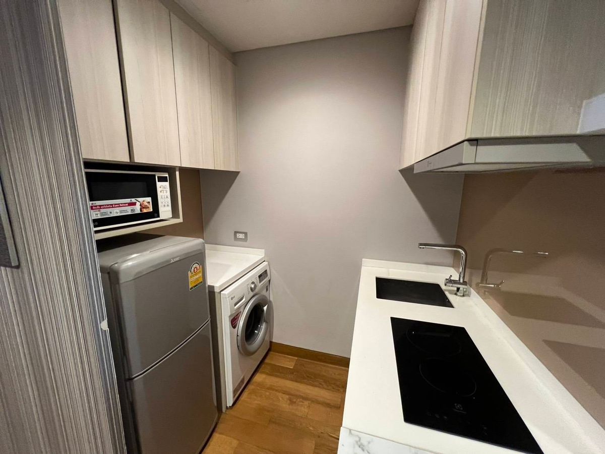 ให้เช่าคอนโดสุขุมวิท อโศก ทองหล่อ : 🔥ให้เช่าด่วน🔥คอนโดเดอะ ลุมพินี 24 แบบ 1 ห้องนอน ขนาด 31 ตร.ม. ชั้น 30 ชั้นสูง วิวโล่ง ใกล้MRTศูนย์สิริกิติ์