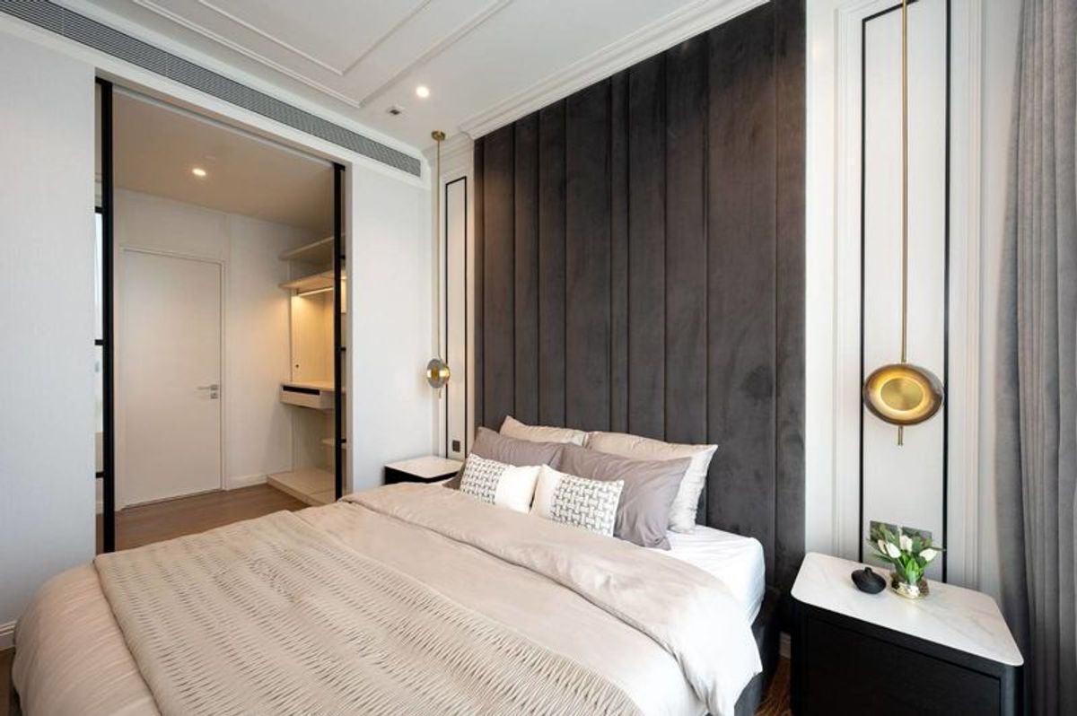 CondoWitthayu, Chidlom, Langsuan, Ploenchit : 𝐌𝐮𝐧𝐢𝐪 𝐋𝐚𝐧𝐠𝐬𝐮𝐚𝐧 • 𝟑 𝐁𝐞𝐝 𝐁𝐚𝐭𝐡 𝐁𝐚𝐭𝐡 • 𝟏𝟐𝟏 𝐒𝐪𝐦. • 𝐁𝐫𝐞𝐚𝐭𝐡𝐭𝐚𝐤𝐢𝐧𝐠 𝐕𝐢𝐞𝐰 • 𝐑𝐚𝐫𝐞 𝐔𝐧𝐢𝐭!  𝐋𝐢𝐧𝐞 𝐈𝐃: 𝐕𝐚𝐬𝐬𝐢𝐥𝐲