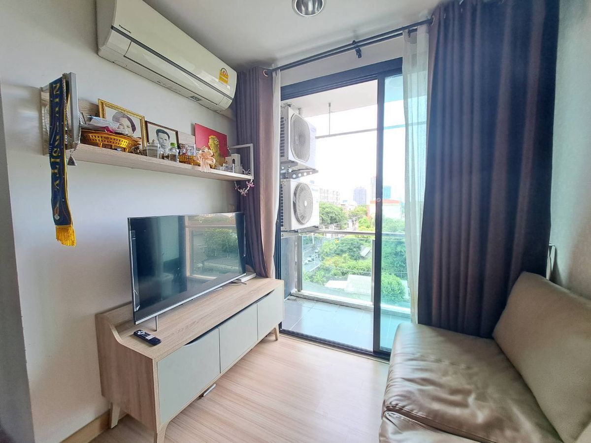 For SaleCondoKasetsart, Ratchayothin : Beautiful room, good view, the most good price.