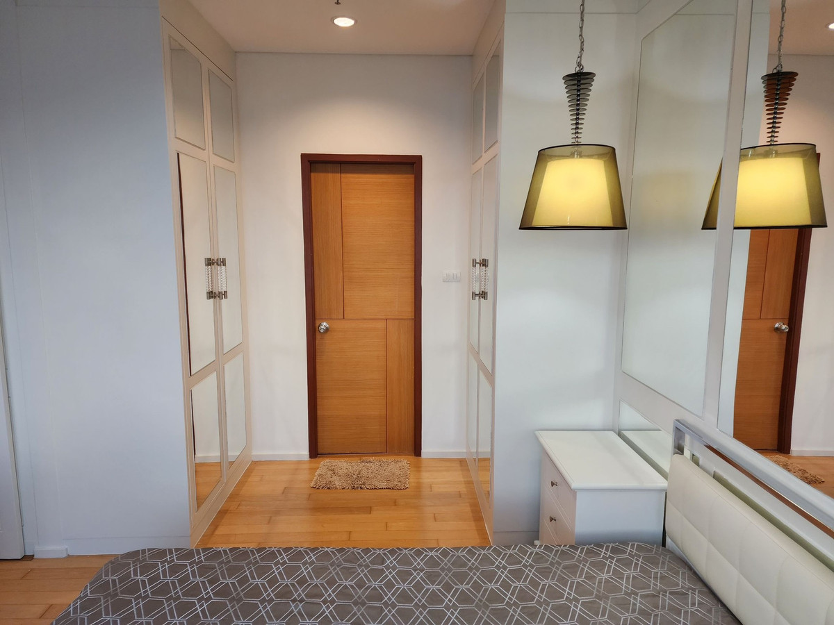 For RentCondoWongwianyai, Charoennakor : Villa Sathorn (Villa Sathorn) For Rent (1Bed1bath 40SQM)