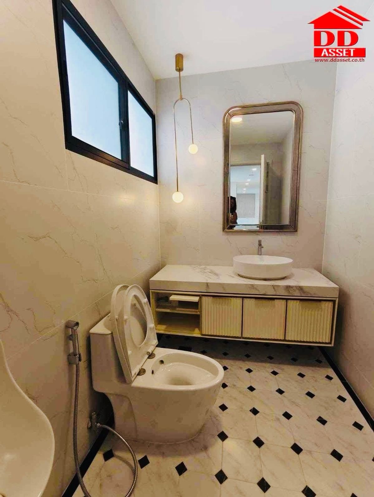 For RentHousePattanakan, Srinakarin : For Rent, Nanthawan, Rama 9, Krungthep Kreetha, Nantawan Rama 9 - Krungthep Kreetha Code: H8180