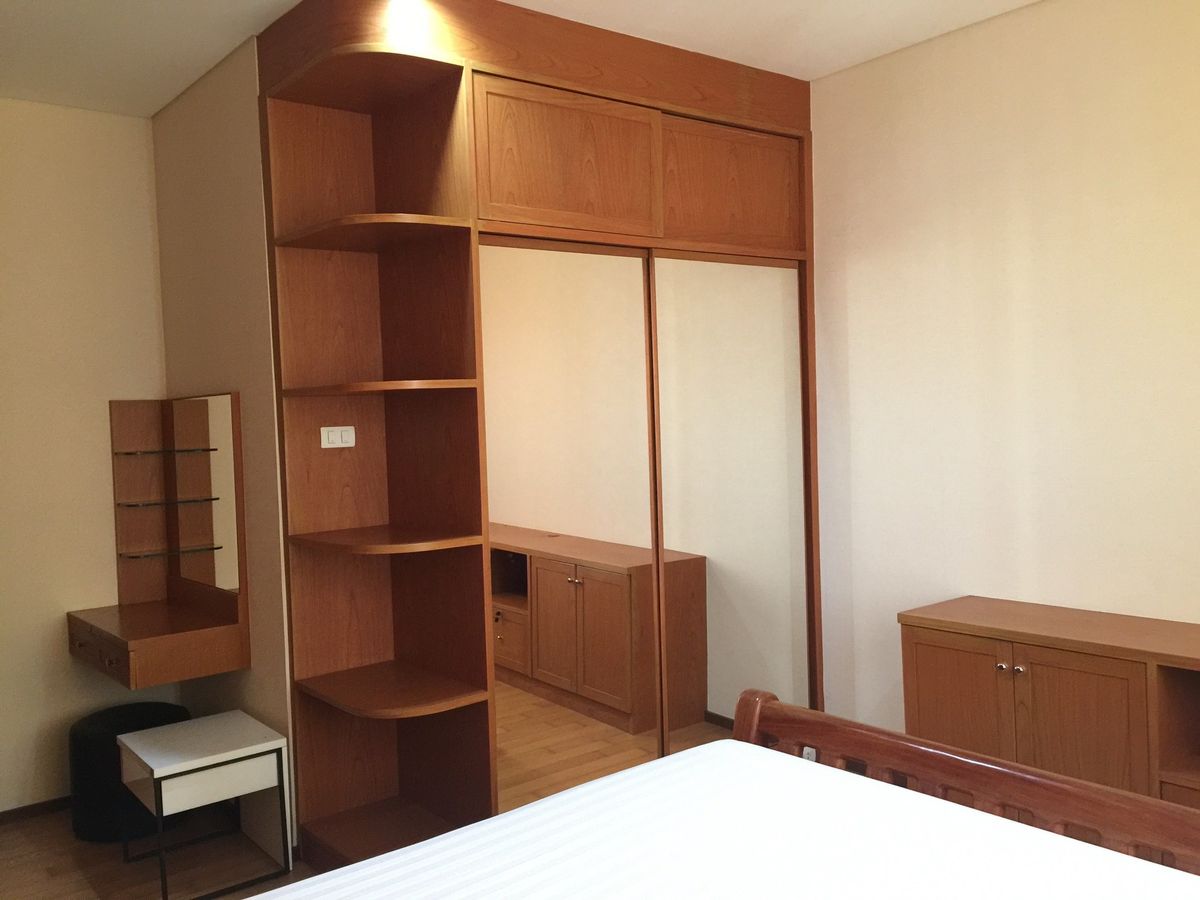 ให้เช่าคอนโดวงเวียนใหญ่ เจริญนคร : Villa Sathorn (วิลล่า สาทร) for Rent (1bed1bath 55sqm)