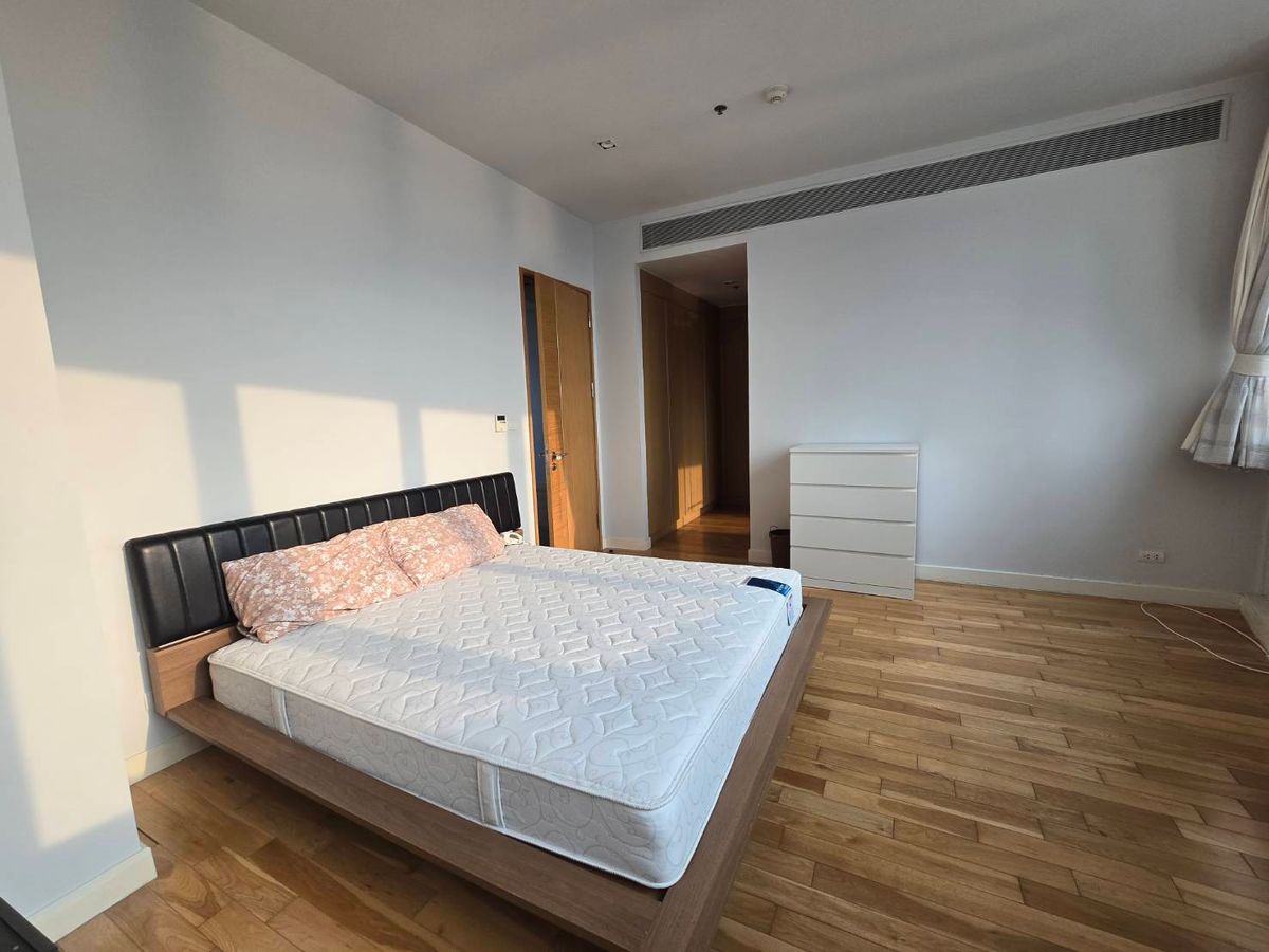 For RentCondoSukhumvit, Asoke, Thonglor : LTH12057P - Millennium Residence for Rent Size 128 SQM. 3 Beds 2 Baths Near BTS Phong Station Only 69K/Month