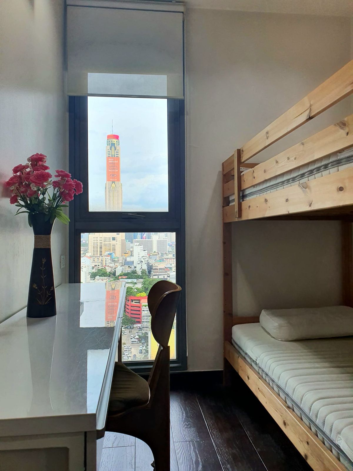 For SaleCondoRatchathewi,Phayathai : Ideo Q Phayathai【𝐒𝐄𝐋𝐋 & 𝐑𝐄𝐍𝐓】🔥A clear, open space that fits perfectly with modern design. Beautiful from every angle. Every furniture is carefully selected. Built-in perfect 🔥 Contact Line ID: @hacondo