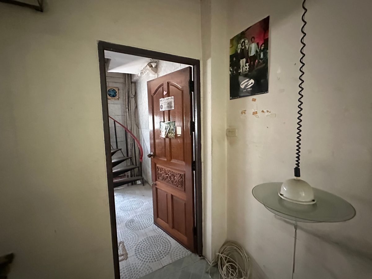 ขายอาคารพาณิชย์เยาวราช บางลำพู : ขาย อาคารพาณิชย์ เยาวราช ถนนสามเพ็ง ติดเมกะโปรเจค เวิ้งนครเกษม