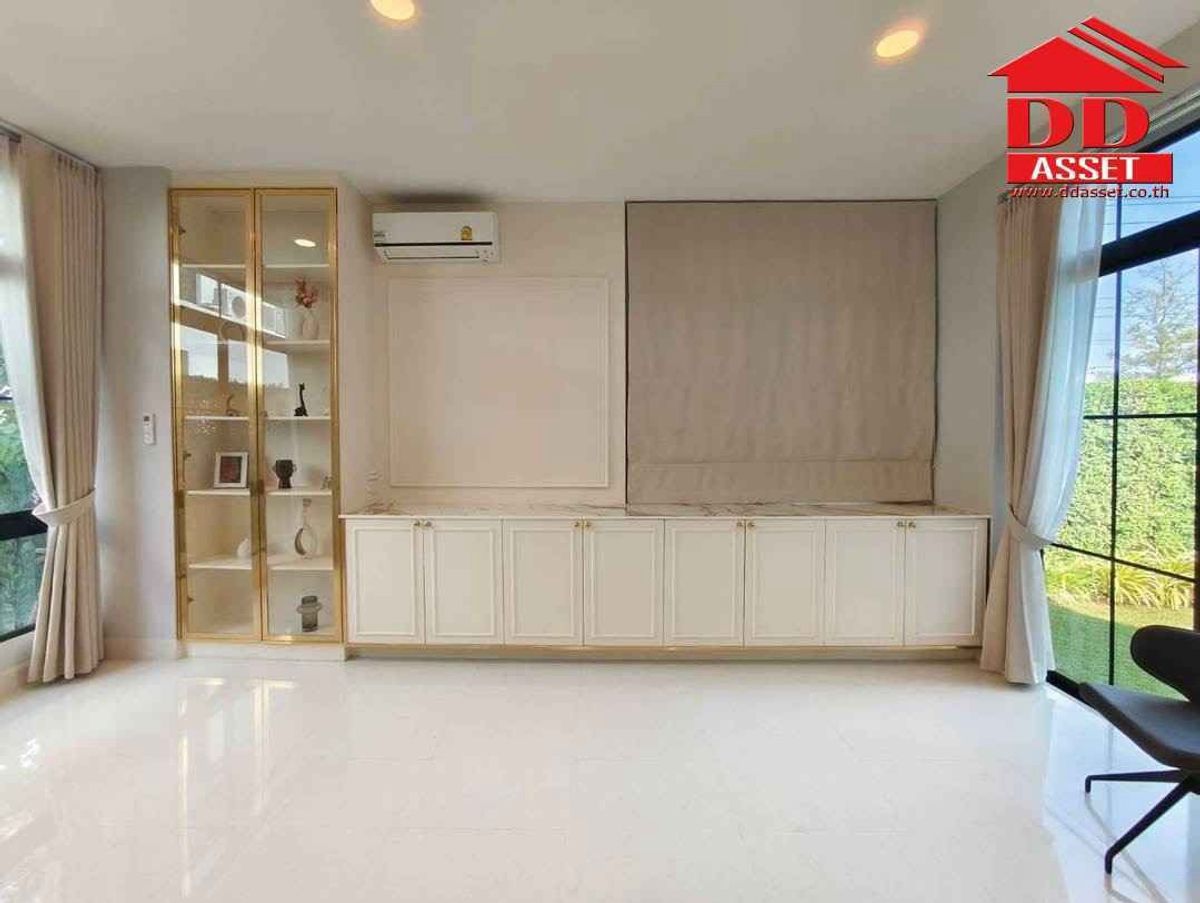 For RentHousePattanakan, Srinakarin : For Rent, Nanthawan, Rama 9, Krungthep Kreetha, Nantawan Rama 9 - Krungthep Kreetha Code: H8180