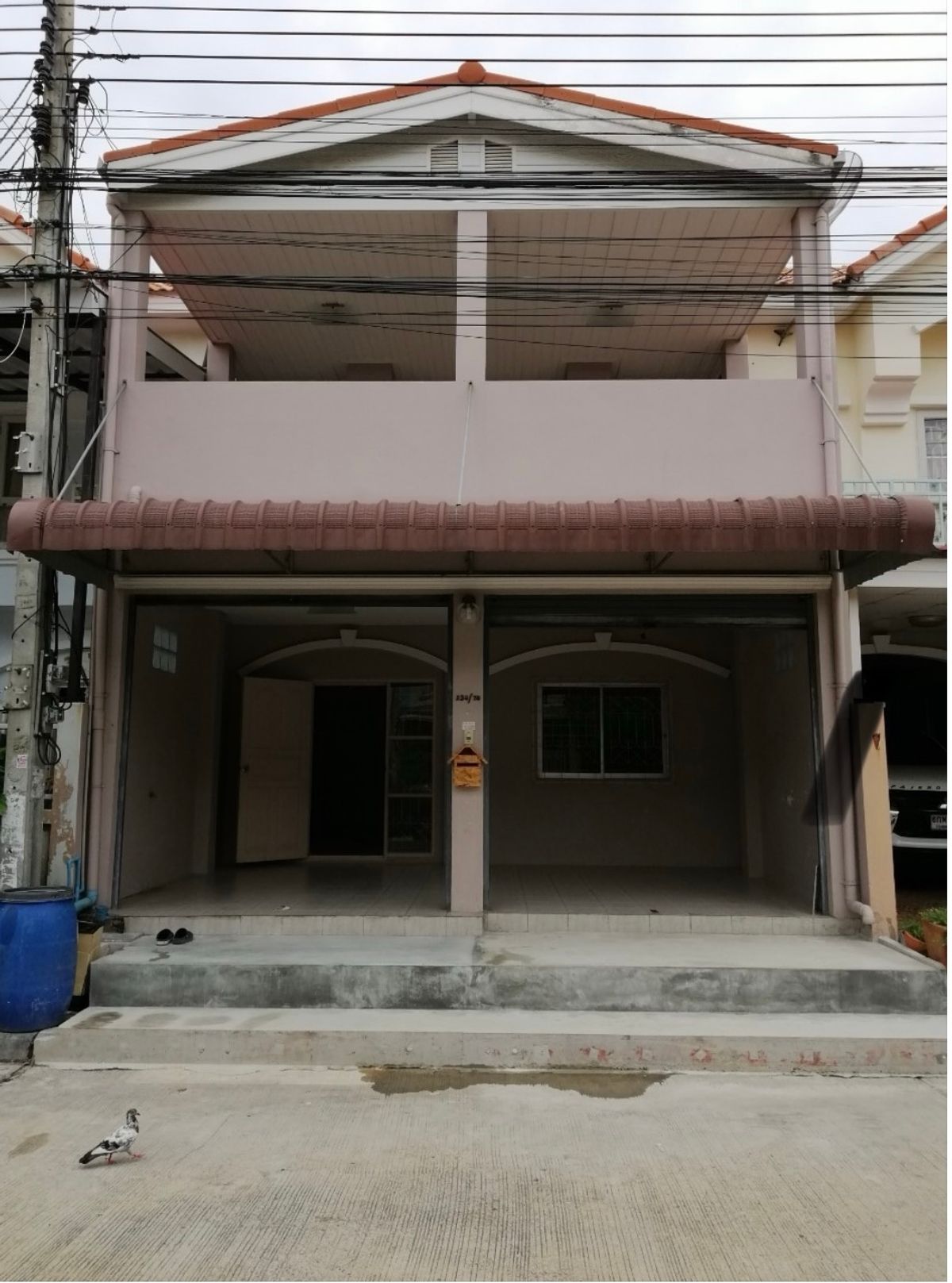 ขายทาวน์โฮมสมุทรปราการ สำโรง : ทาวน์โฮม 2 ชั้น 4 นอน 2 น้ำ หมู่บ้าน กิตตินคร บางปูสมุทรปราการ สมุทรปราการ รวมโอน!!