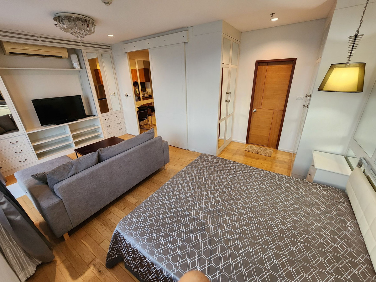 For RentCondoWongwianyai, Charoennakor : Villa Sathorn (Villa Sathorn) For Rent (1Bed1bath 40SQM)