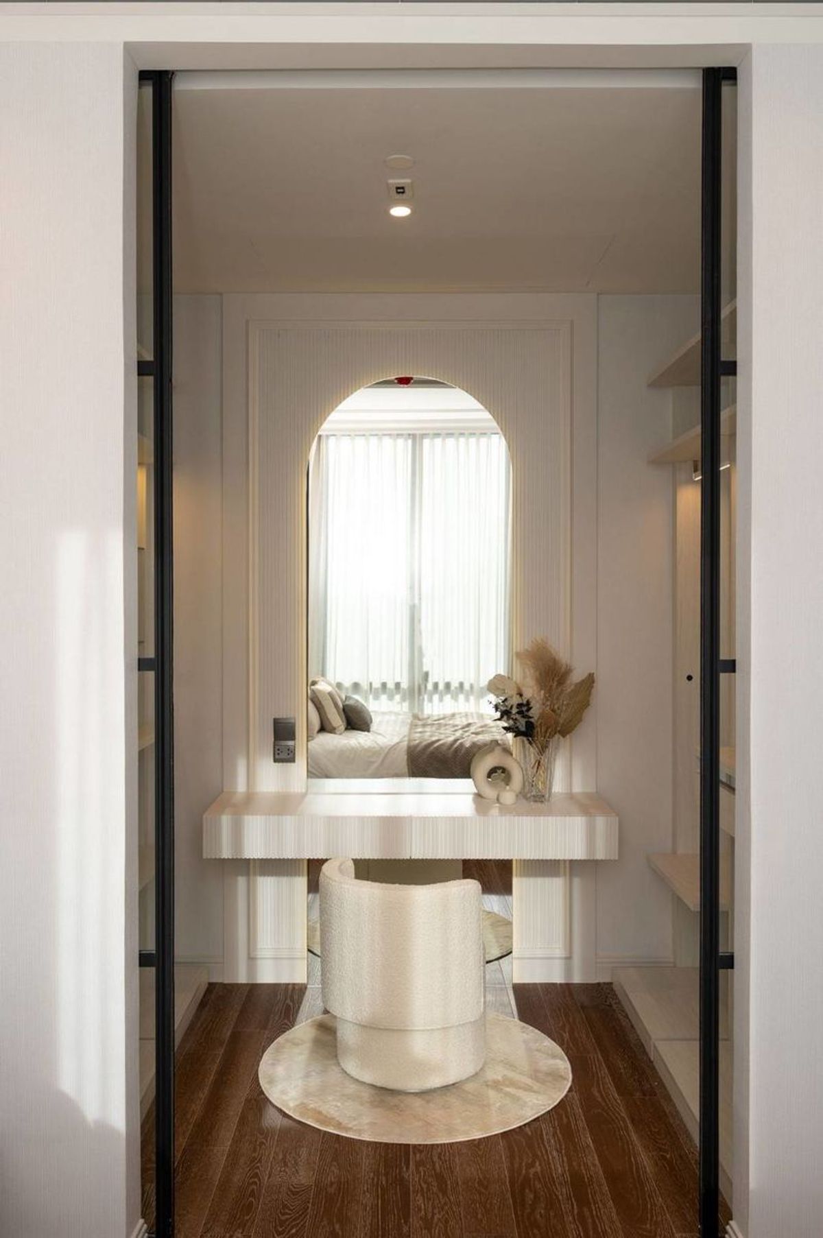 CondoWitthayu, Chidlom, Langsuan, Ploenchit : 𝐌𝐮𝐧𝐢𝐪 𝐋𝐚𝐧𝐠𝐬𝐮𝐚𝐧 • 𝟑 𝐁𝐞𝐝 𝐁𝐚𝐭𝐡 𝐁𝐚𝐭𝐡 • 𝟏𝟐𝟏 𝐒𝐪𝐦. • 𝐁𝐫𝐞𝐚𝐭𝐡𝐭𝐚𝐤𝐢𝐧𝐠 𝐕𝐢𝐞𝐰 • 𝐑𝐚𝐫𝐞 𝐔𝐧𝐢𝐭!  𝐋𝐢𝐧𝐞 𝐈𝐃: 𝐕𝐚𝐬𝐬𝐢𝐥𝐲