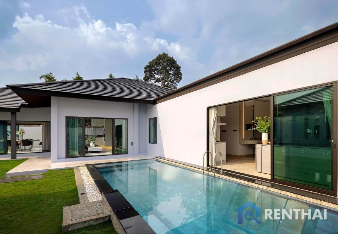 For SaleHousePattaya, Bangsaen, Chonburi : Special plot single house with private swimming pool