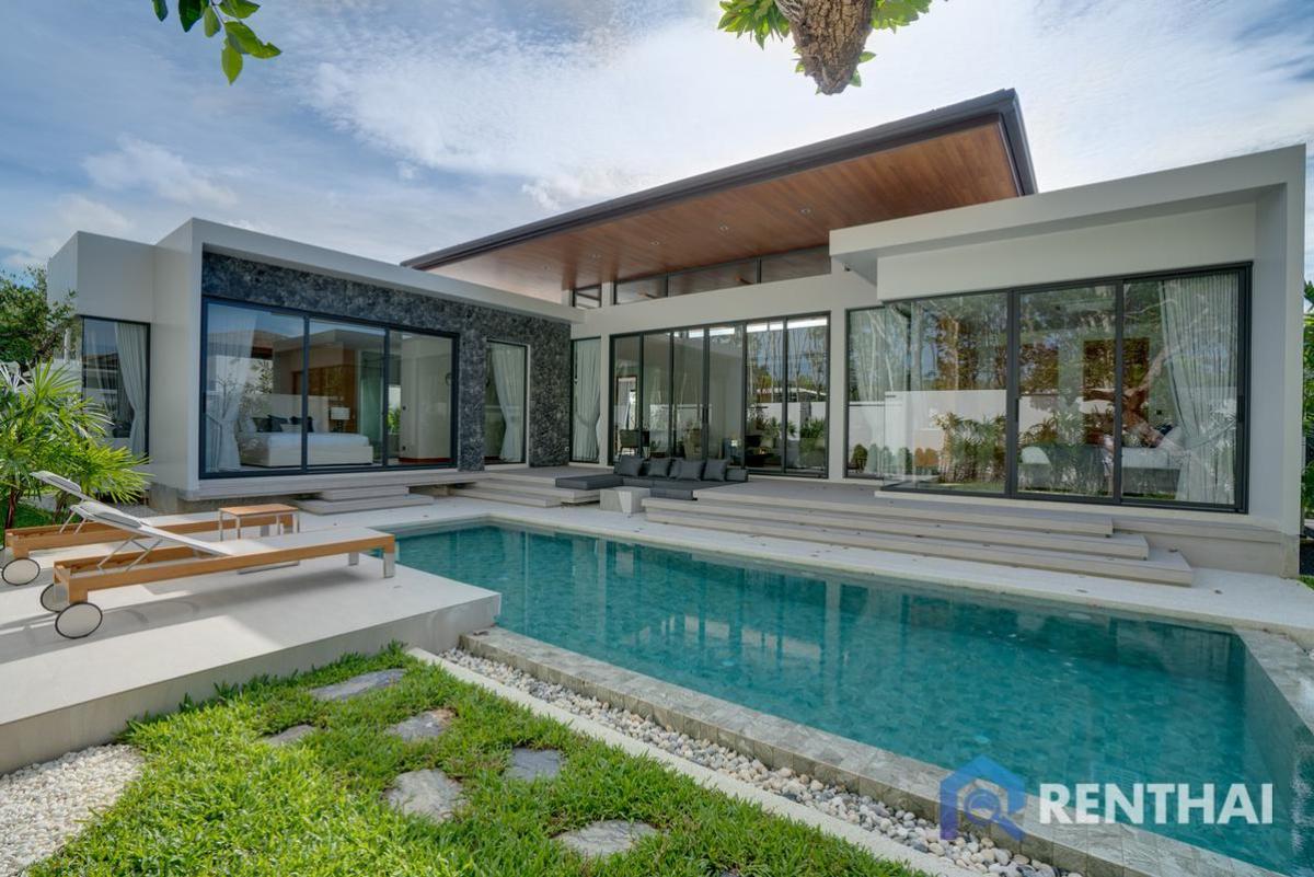 For SaleHousePhuket : A Perfect Blend of Luxury and Nature