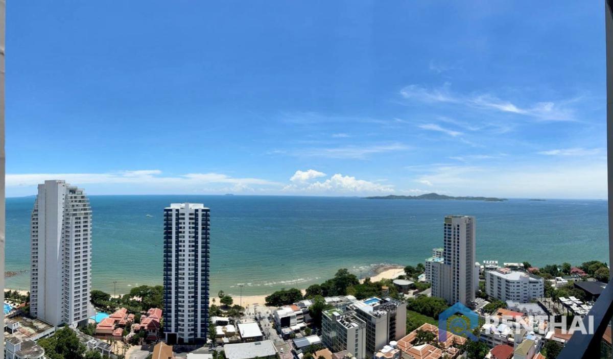 For SaleCondoPattaya, Bangsaen, Chonburi : High rise condominium on Pratamnak hill, located near the beach only 250 meters.