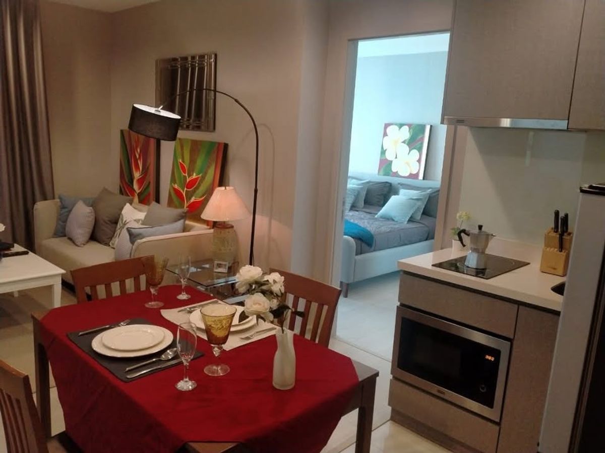 For RentCondoSukhumvit, Asoke, Thonglor : Rhythm Sukhumvit 36 ​​condo, beautiful room, complete furniture Ready to rent