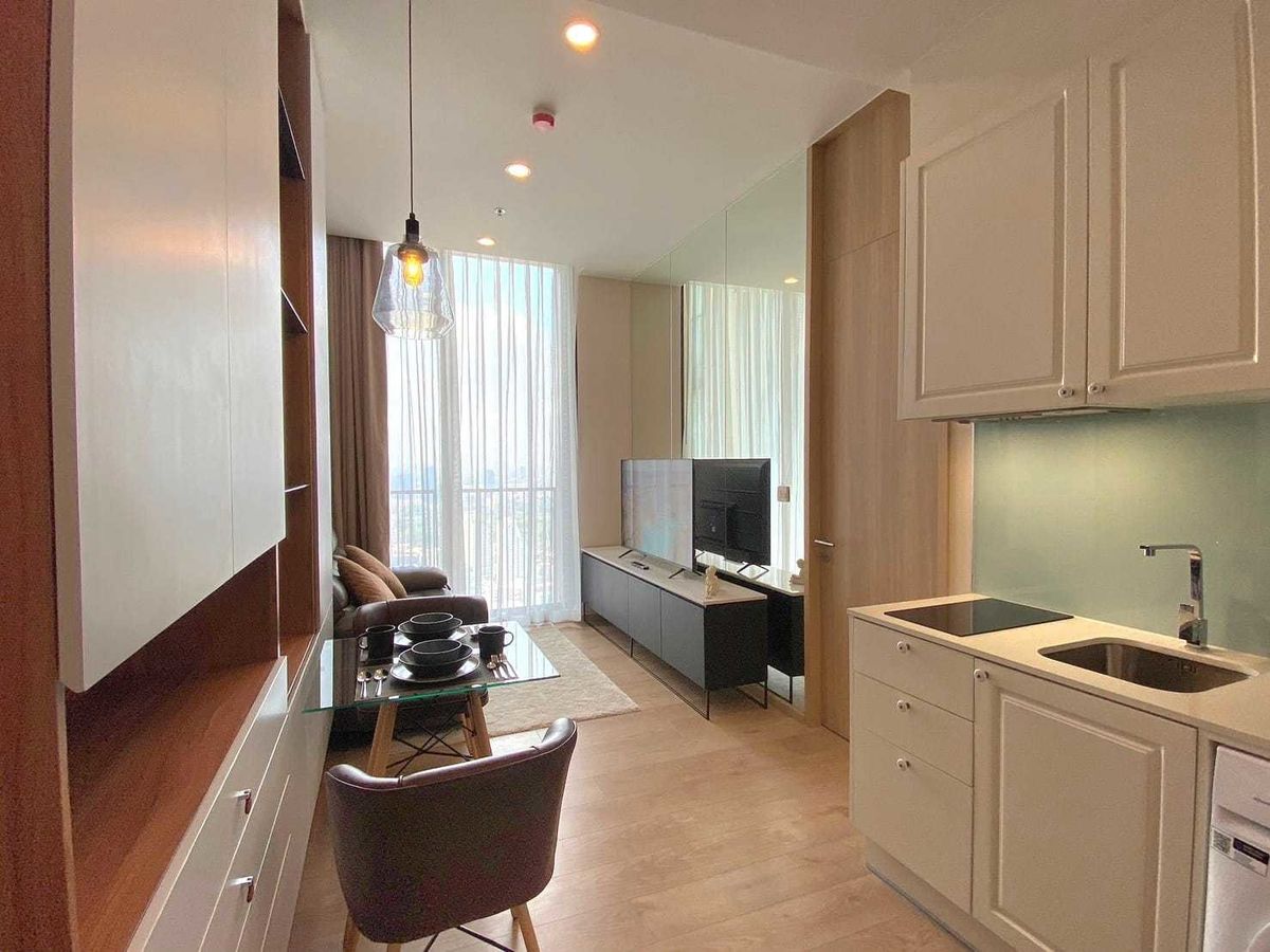 ให้เช่าคอนโดสุขุมวิท อโศก ทองหล่อ : คอนโด Noble BE19 ห้องสวย เฟอร์นิเจอร์ครบ พร้อมเช่าอยู่