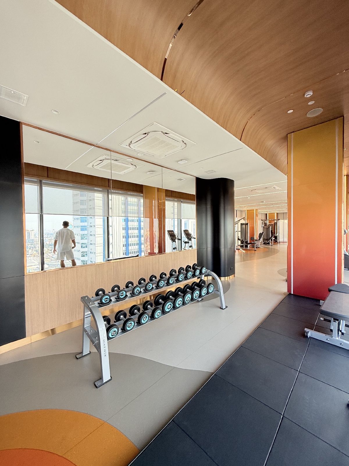 For SaleCondoLadprao, Central Ladprao : 𝐓𝐇𝐄 𝐋𝐈𝐍𝐄 𝐕𝐈𝐁𝐄 Easy installments 11,000/month, free down payment, no need to pay a single baht, ready to move in, money left, free 15 free gifts