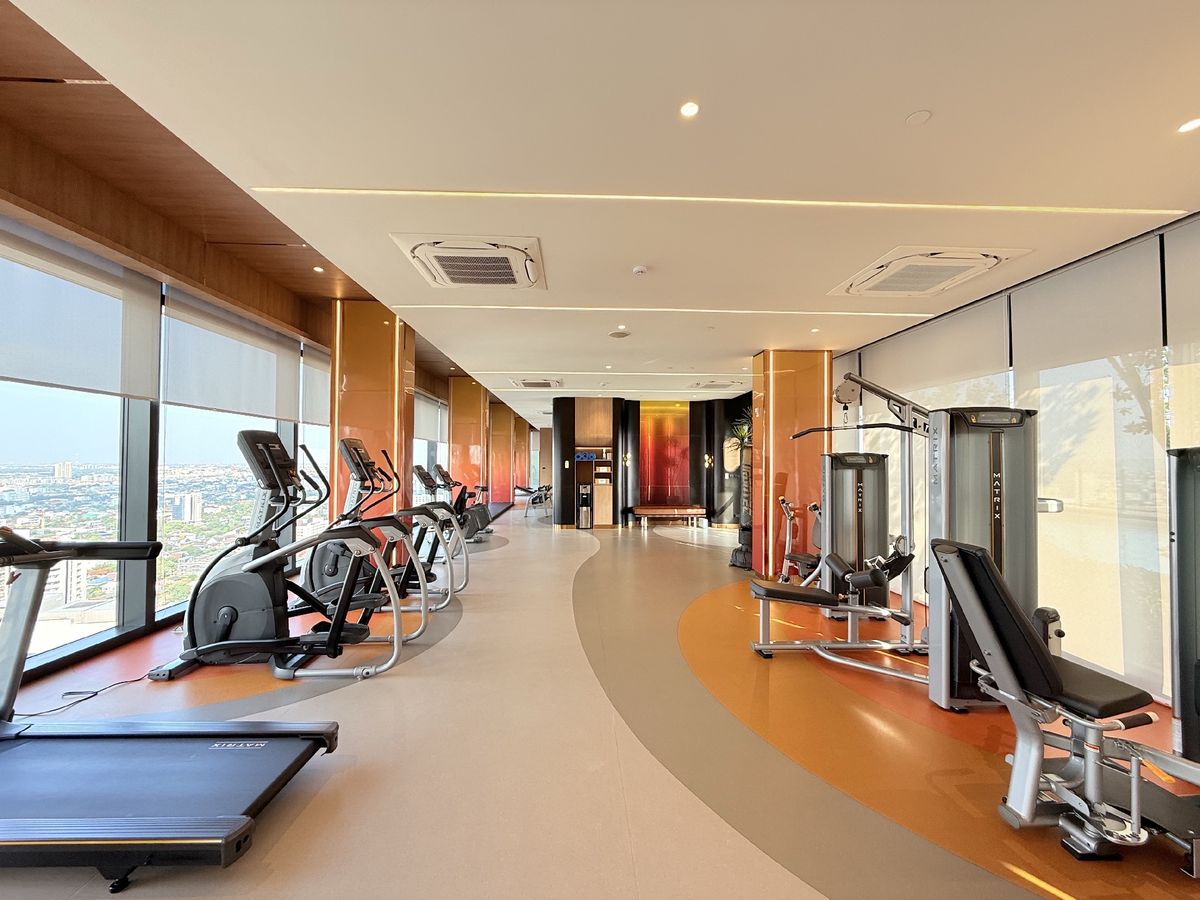 For SaleCondoLadprao, Central Ladprao : 𝐓𝐇𝐄 𝐋𝐈𝐍𝐄 𝐕𝐈𝐁𝐄 Easy installments 11,000/month, free down payment, no need to pay a single baht, ready to move in, money left, free 15 free gifts