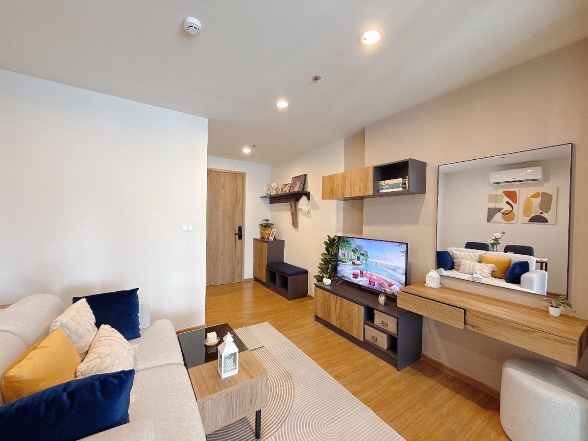 For SaleCondoLadprao, Central Ladprao : 𝐓𝐇𝐄 𝐋𝐈𝐍𝐄 𝐕𝐈𝐁𝐄 Easy installments 11,000/month, free down payment, no need to pay a single baht, ready to move in, money left, free 15 free gifts