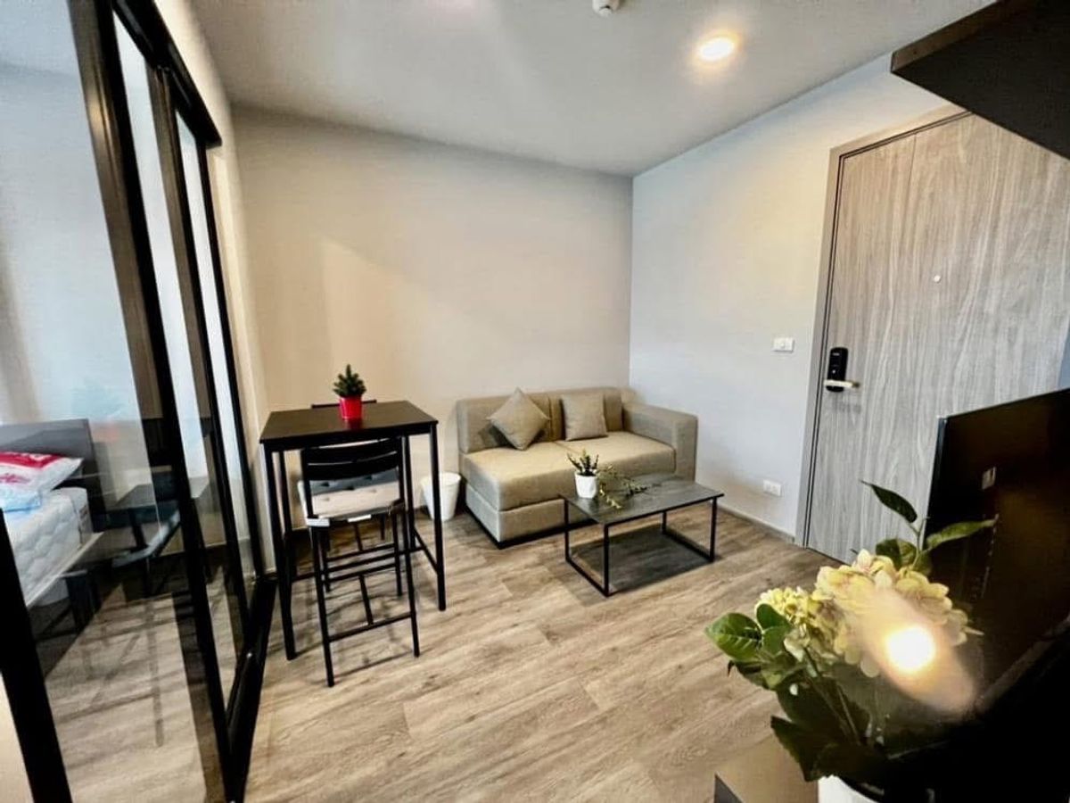 ให้เช่าคอนโดพระราม 9 เพชรบุรีตัดใหม่ RCA : ให้เช่า ✨ Monte Rama 9 ✨ เฟอร์นิเจอร์ และ เครื่องใช้ไฟฟ้าครบ ใกล้ ARL รามคำแหง