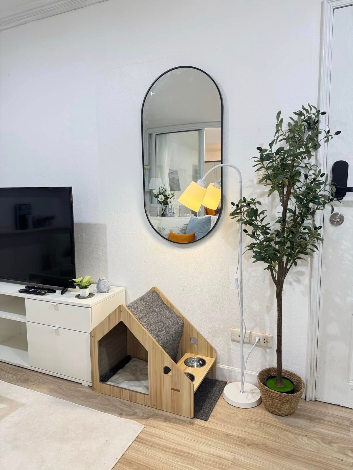 ให้เช่าคอนโดสุขุมวิท อโศก ทองหล่อ : คอนโด 49 Suites ห้องสวย เฟอร์นิเจอร์ครบ พร้อมเช่าอยู่