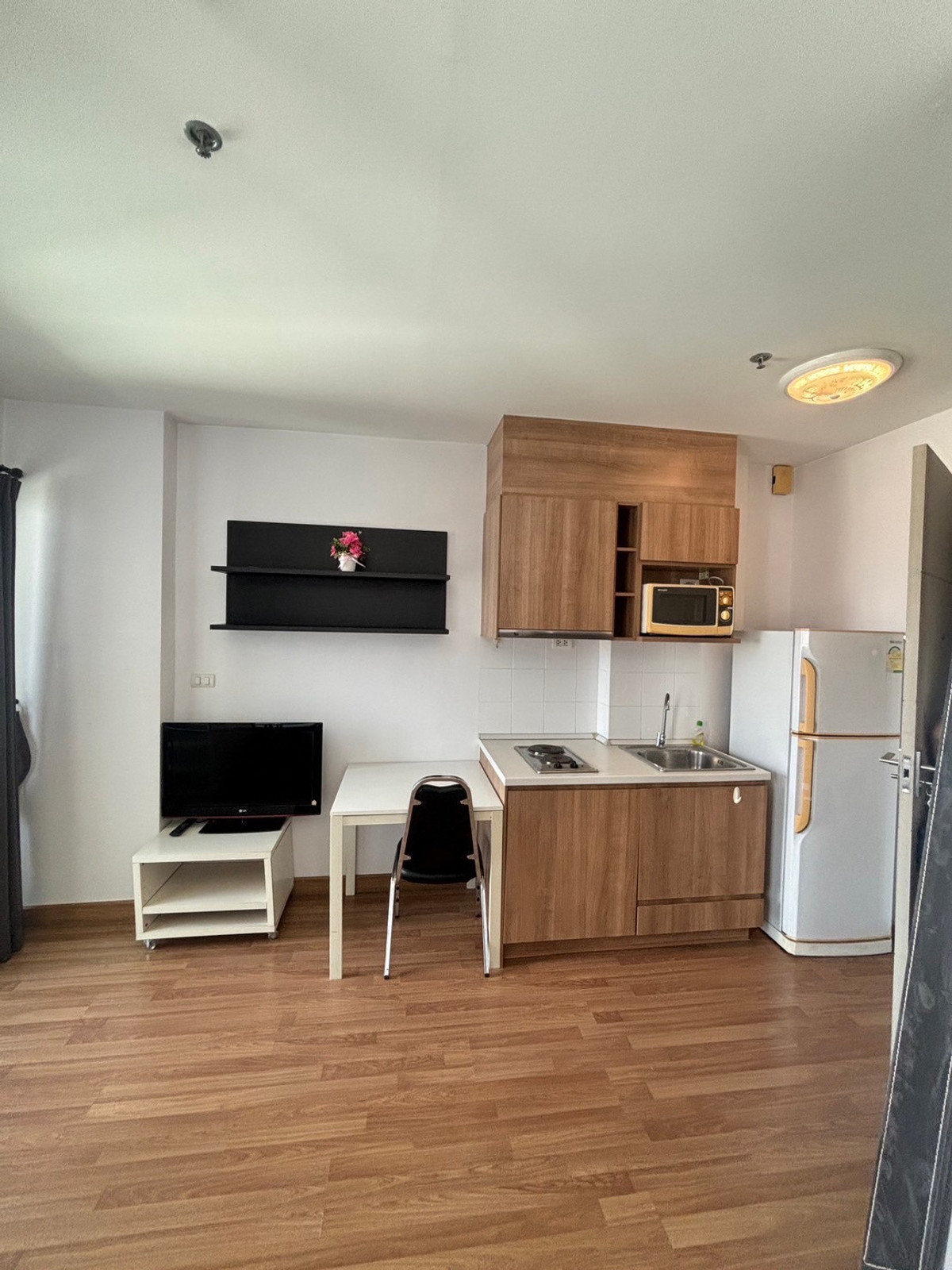 For RentCondoOnnut, Udomsuk : IDEO Mix Sukhumvit 103 (IDO Mix Sukhumvit 103) For Rent (Studio 26SQM)