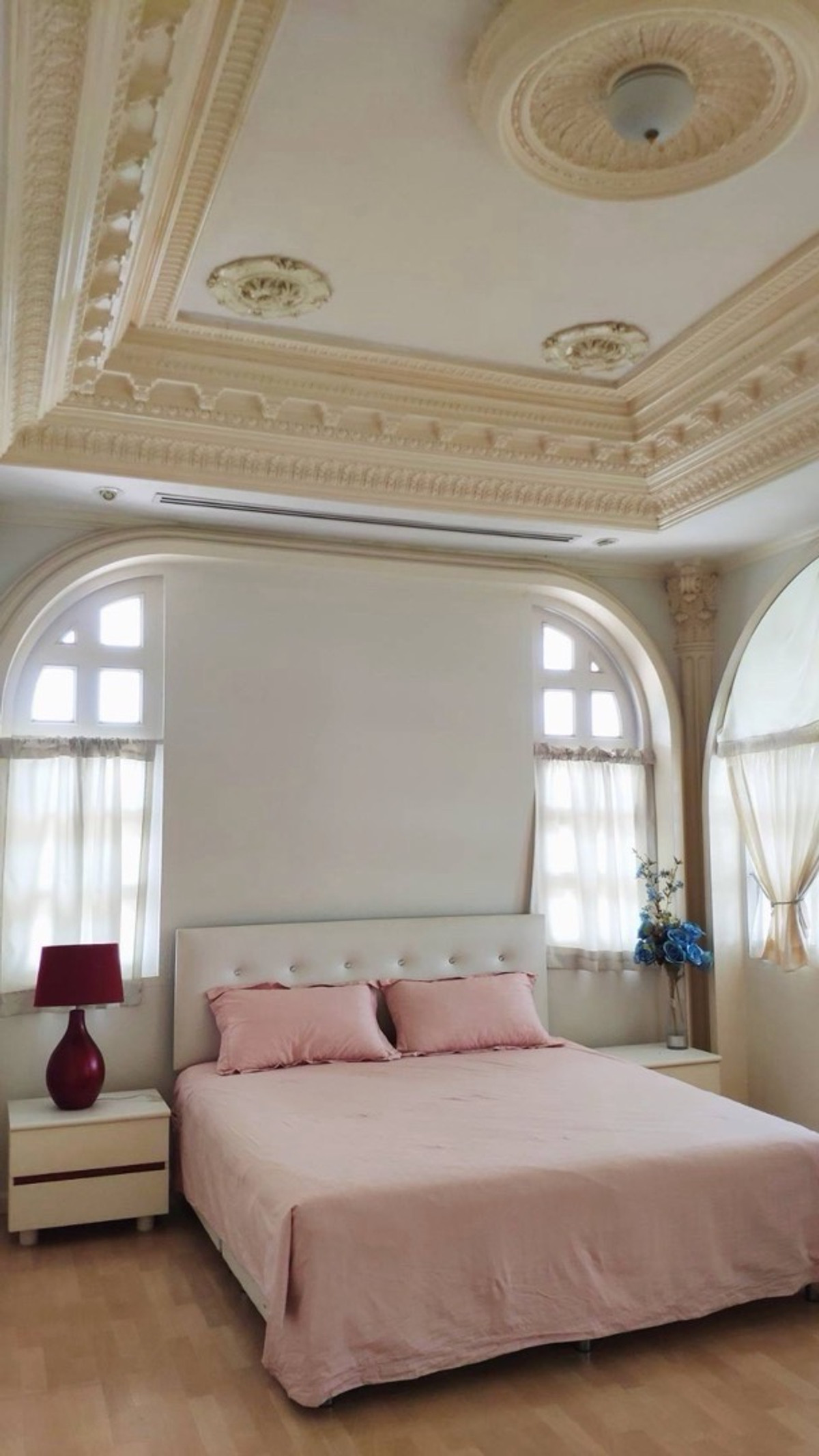 บ้านพัฒนาการ ศรีนครินทร์ : ขาย/ให้เช่า บ้านหรูสไตล์ยุโรป พัฒนาการ 61 พร้อมสระส่วนตัว ที่ดินใหญ่ 