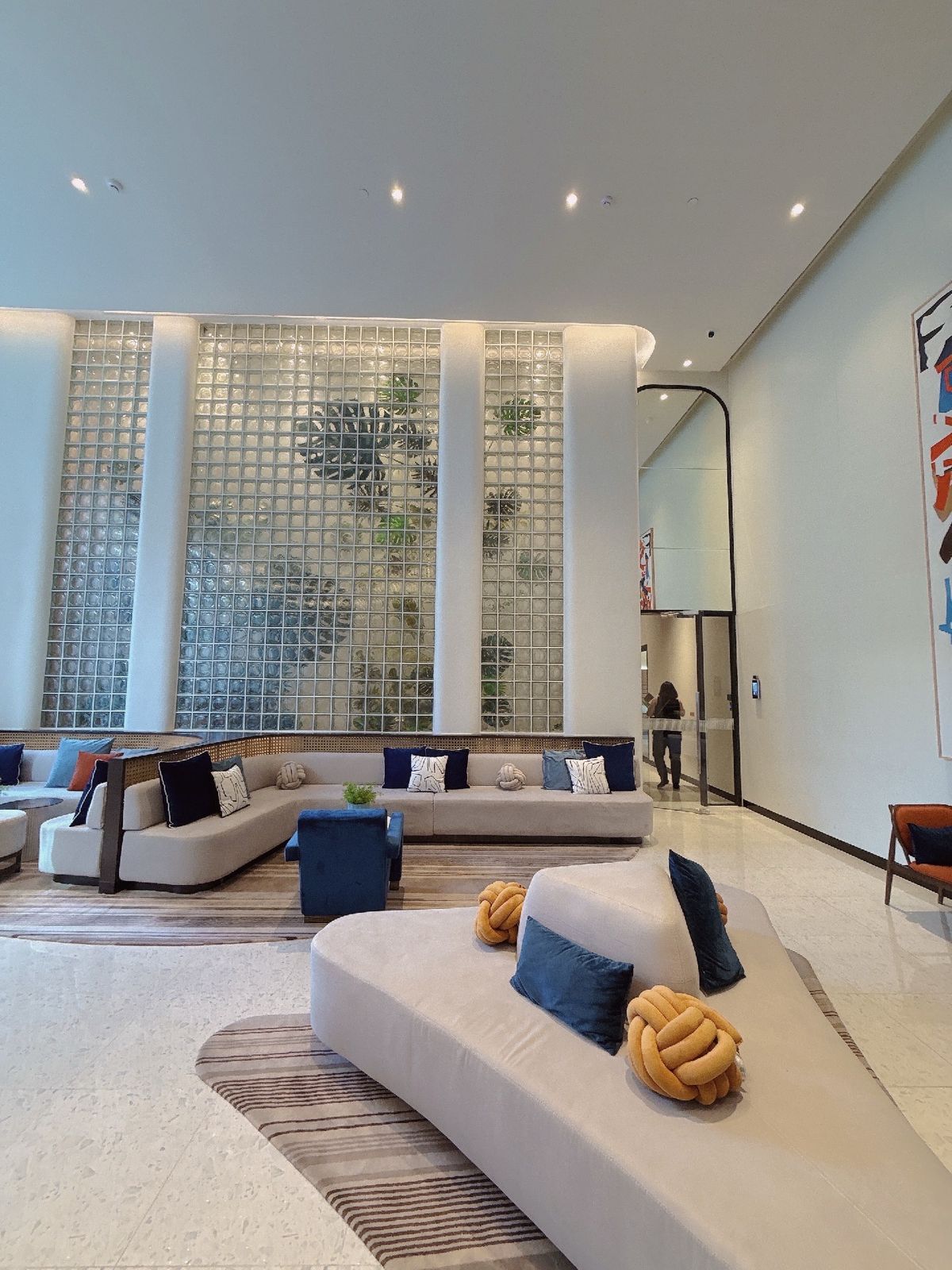 For SaleCondoLadprao, Central Ladprao : 𝐓𝐇𝐄 𝐋𝐈𝐍𝐄 𝐕𝐈𝐁𝐄 Easy installments 11,000/month, free down payment, no need to pay a single baht, ready to move in, money left, free 15 free gifts