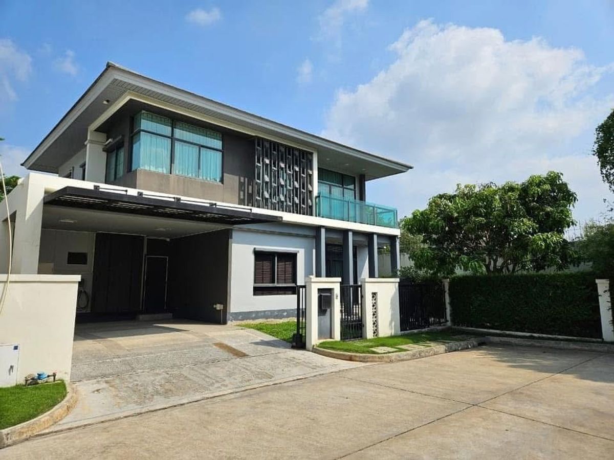 ขายบ้านพัฒนาการ ศรีนครินทร์ : ขายบ้านเดี่ยวหลังมุม เศรษญสิริ พัฒนาการ