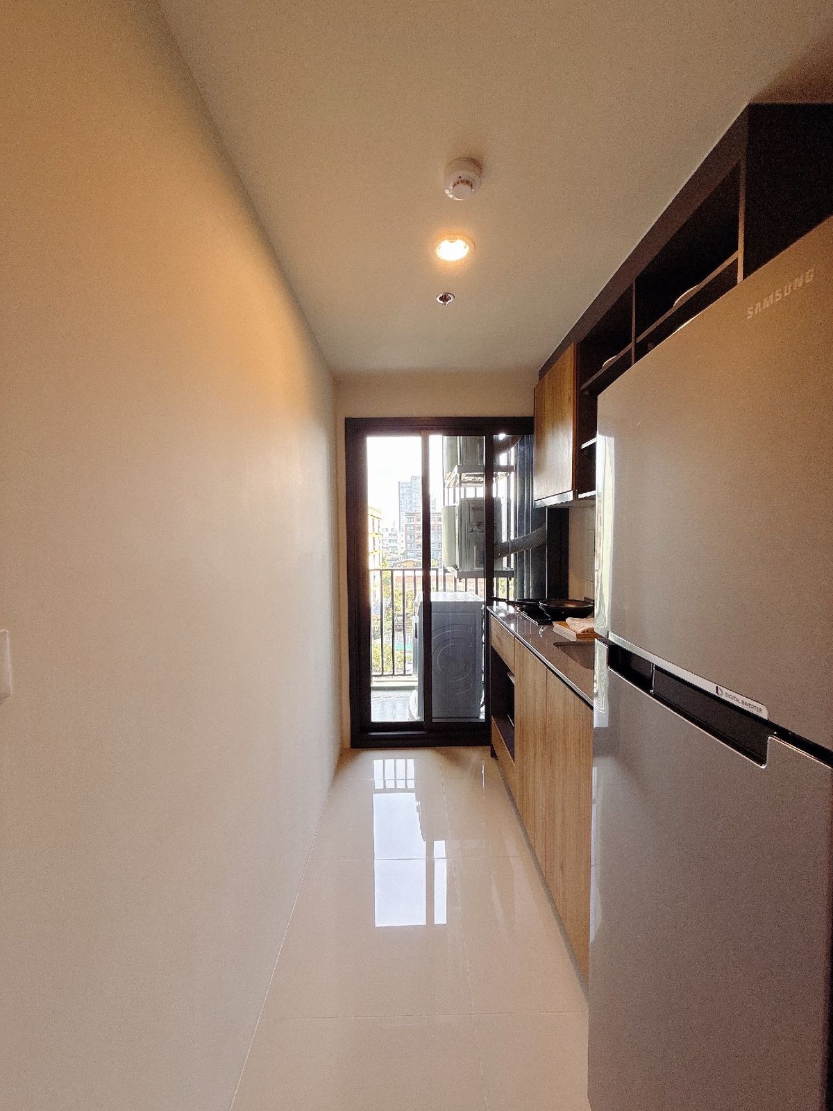 For SaleCondoLadprao, Central Ladprao : 𝐓𝐇𝐄 𝐋𝐈𝐍𝐄 𝐕𝐈𝐁𝐄 Easy installments 11,000/month, free down payment, no need to pay a single baht, ready to move in, money left, free 15 free gifts