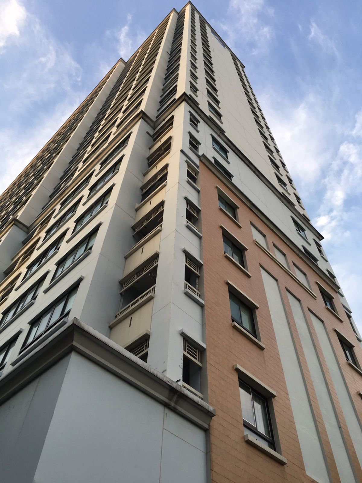 ให้เช่าคอนโดอ่อนนุช อุดมสุข : ให้เช่า  1 ห้องนอน 35 ตรม.  คอนโด Lumpini Ville Sukhumvit 77