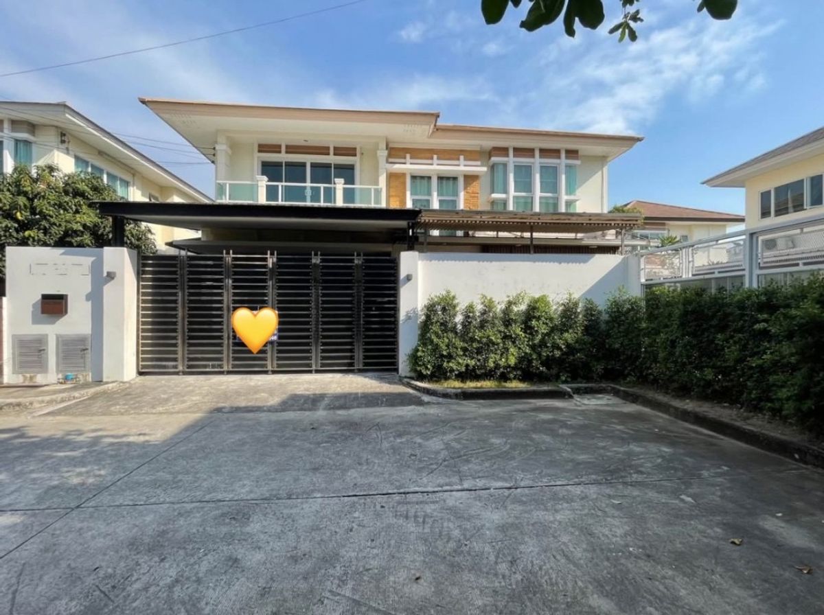 ให้เช่าบ้านสมุทรปราการ สำโรง : 🏡 ให้เช่า บ้านเดี่ยวแปลงมุม โครงการ เลอ นีโอ 2 ศรีนครินทร์  พื้นที่ใช้สอย 245 ตร.ม. 4ห้องนอน  ให้เช่า 40,000 บาท/เดือน