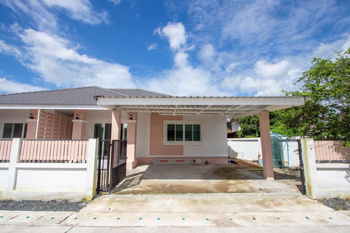 For SaleHouseChiang Mai : New 3 Bedroom House for Sale at Ton Pao, San Kamphaeng (Sank210-001)