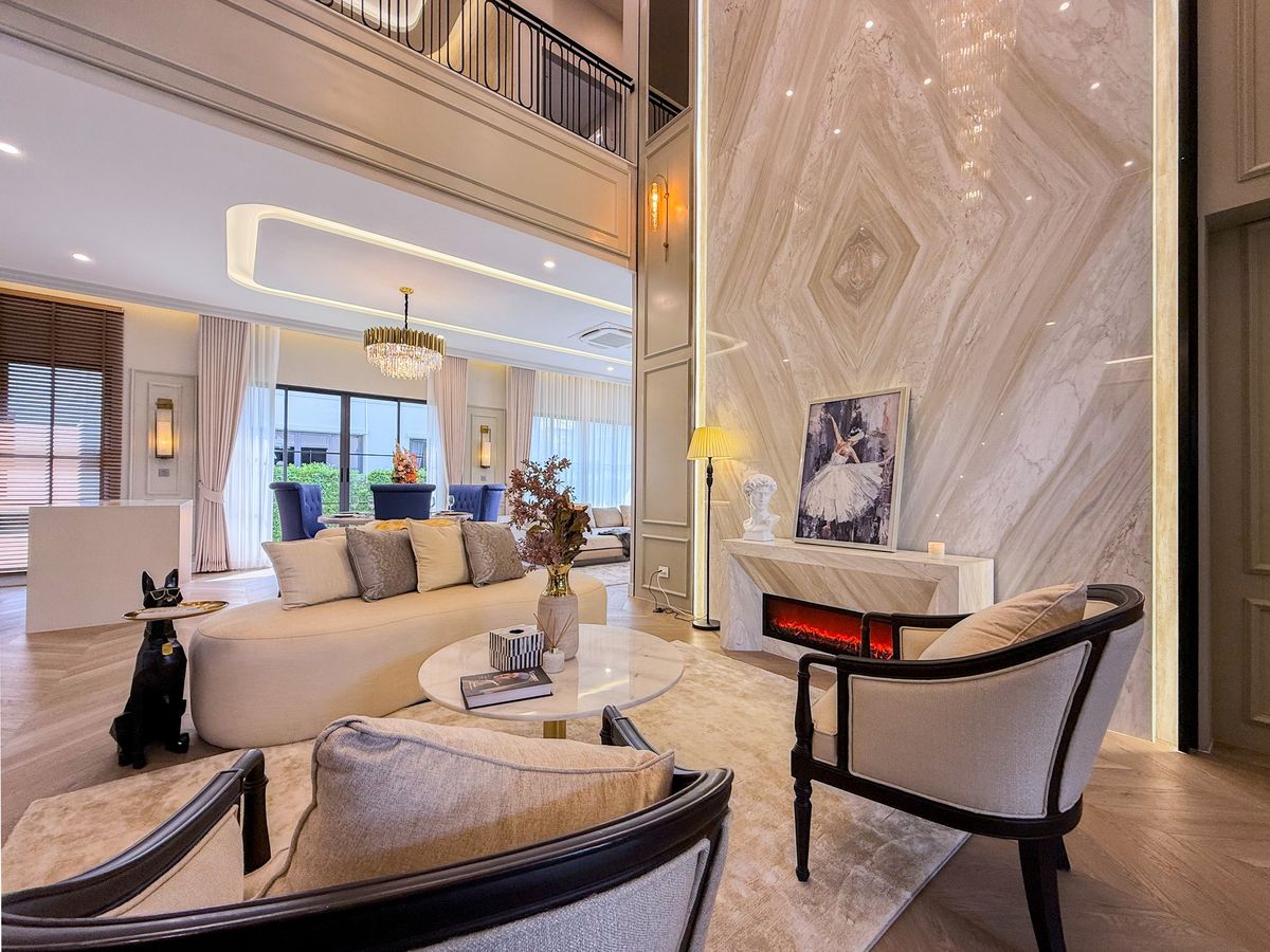 ขายบ้านพัฒนาการ ศรีนครินทร์ : บ้าน  Narasiri Krungthep Kritha ห้องสวย เฟอร์นิเจอร์ครบ พร้อมขาย