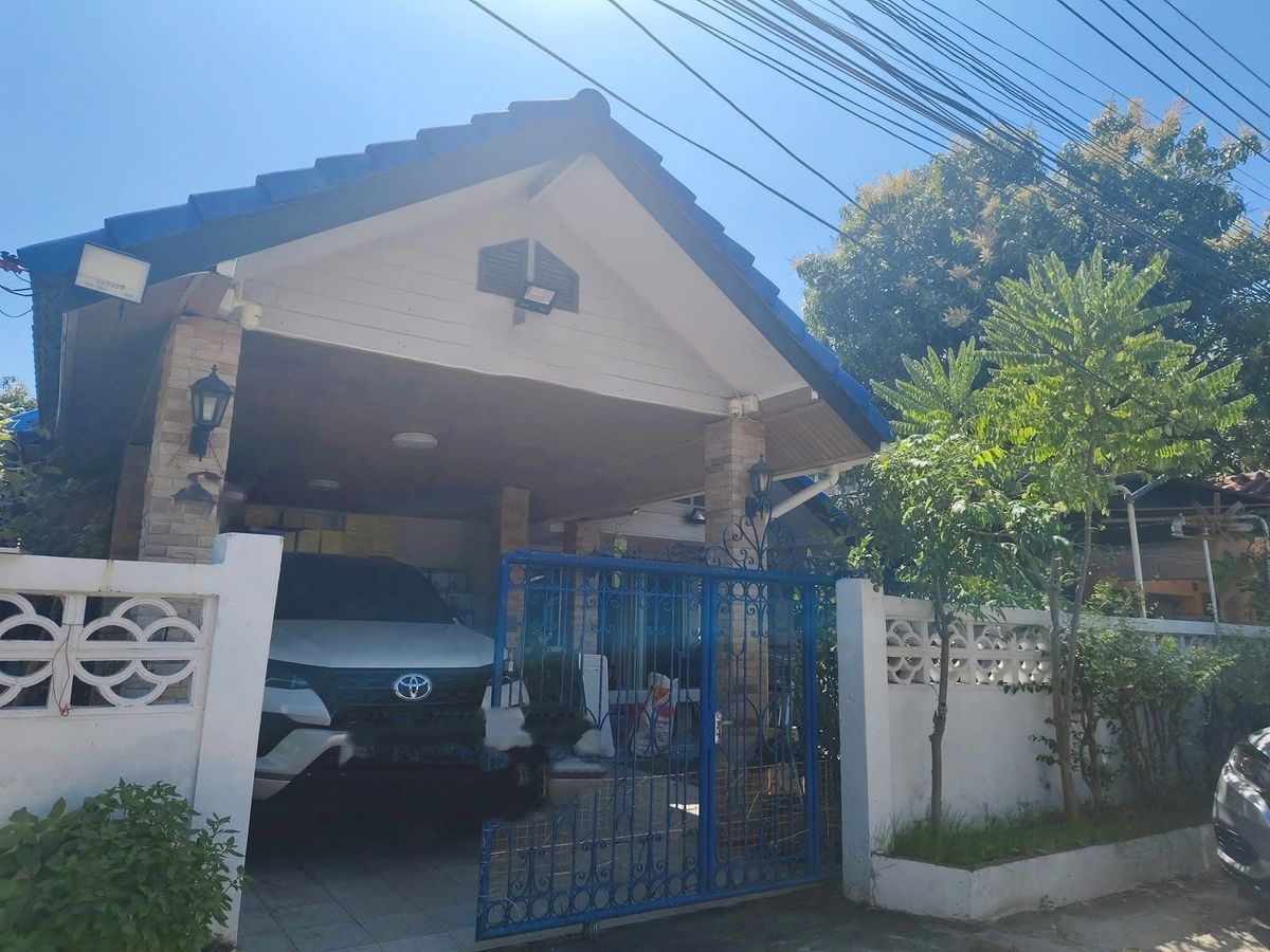 ขายบ้านมีนบุรี-ร่มเกล้า : บ้านเคหะธานี 4 / 2 ห้องนอน (ขาย), Baan Kehathani 4 / 2 Bedrooms (FOR SALE) AA261