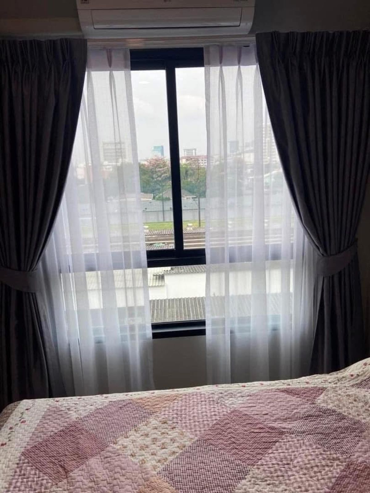 ให้เช่าคอนโดพระราม 9 เพชรบุรีตัดใหม่ RCA : ให้เช่า 🔥 Monte Rama 9 🔥 ใกล้ MRT รามคำแหง เฟอร์นิเจอร์ และ เครื่องใช้ไฟฟ้าครบ 