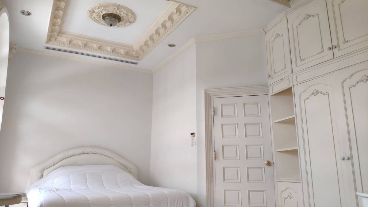 บ้านพัฒนาการ ศรีนครินทร์ : ขาย/ให้เช่า บ้านหรูสไตล์ยุโรป พัฒนาการ 61 พร้อมสระส่วนตัว ที่ดินใหญ่ 