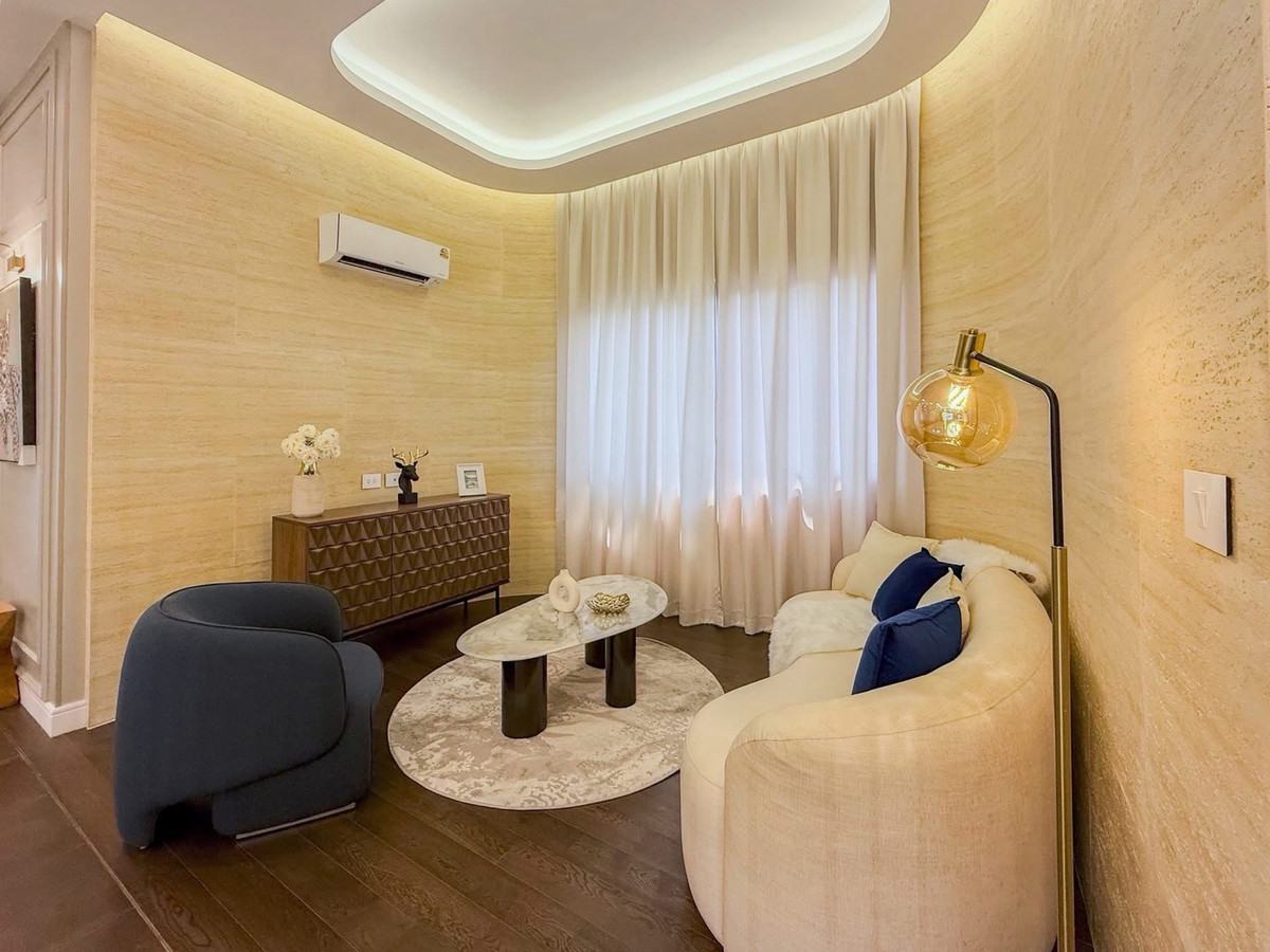 บ้านพัฒนาการ ศรีนครินทร์ : บ้านหรู เดินทางสะดวก ใกล้ทางขึ้น-ลงทางด่วนศรีรัช ใกล้โรงเรียนนานาชาติหลายแห่ง