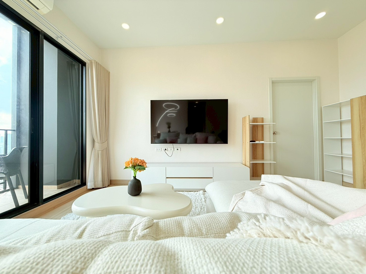 ให้เช่าคอนโดวงเวียนใหญ่ เจริญนคร : ศุภาลัย ลอฟท์ ประชาธิปก-วงเวียนใหญ่ ให้เช่าคอนโด 3 ห้องนอน ติดกับ TSI International School