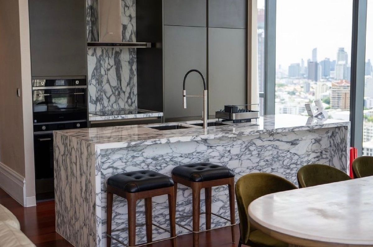 For SaleCondoSukhumvit, Asoke, Thonglor : Lthc12080 - khun by yoo for sale size 149 SQM. 3 Beds 3 Baths Near BTS THONG LOR STATION ONLY 81 MB