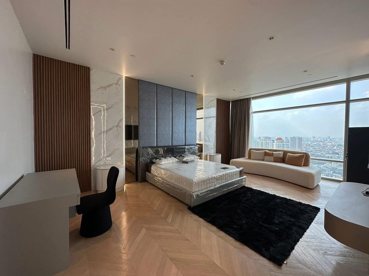 ให้เช่าคอนโดสาทร นราธิวาส : LTHC12088 – Four Seasons Private Residences FOR RENT Size 374 sqm. 4 beds 5 baths Near BTS Saphan Taksin Station ONLY 600K/Month