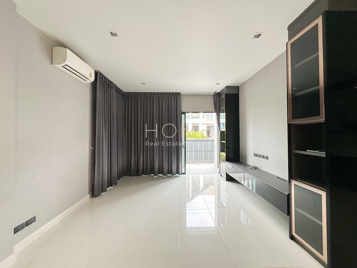 ขายบ้านปิ่นเกล้า จรัญสนิทวงศ์ : 🔥 HOT DEAL!  ในย่านราชพฤกษ์ต้น 📍 บางกอก บูเลอวาร์ด ซิกเนเจอร์ สาทร - ราชพฤกษ์ / 4 ห้องนอน (ขาย), Bangkok Boulevard Signature Sathorn - Ratchaphruek / 4 Bedrooms (FOR SALE) BALL147