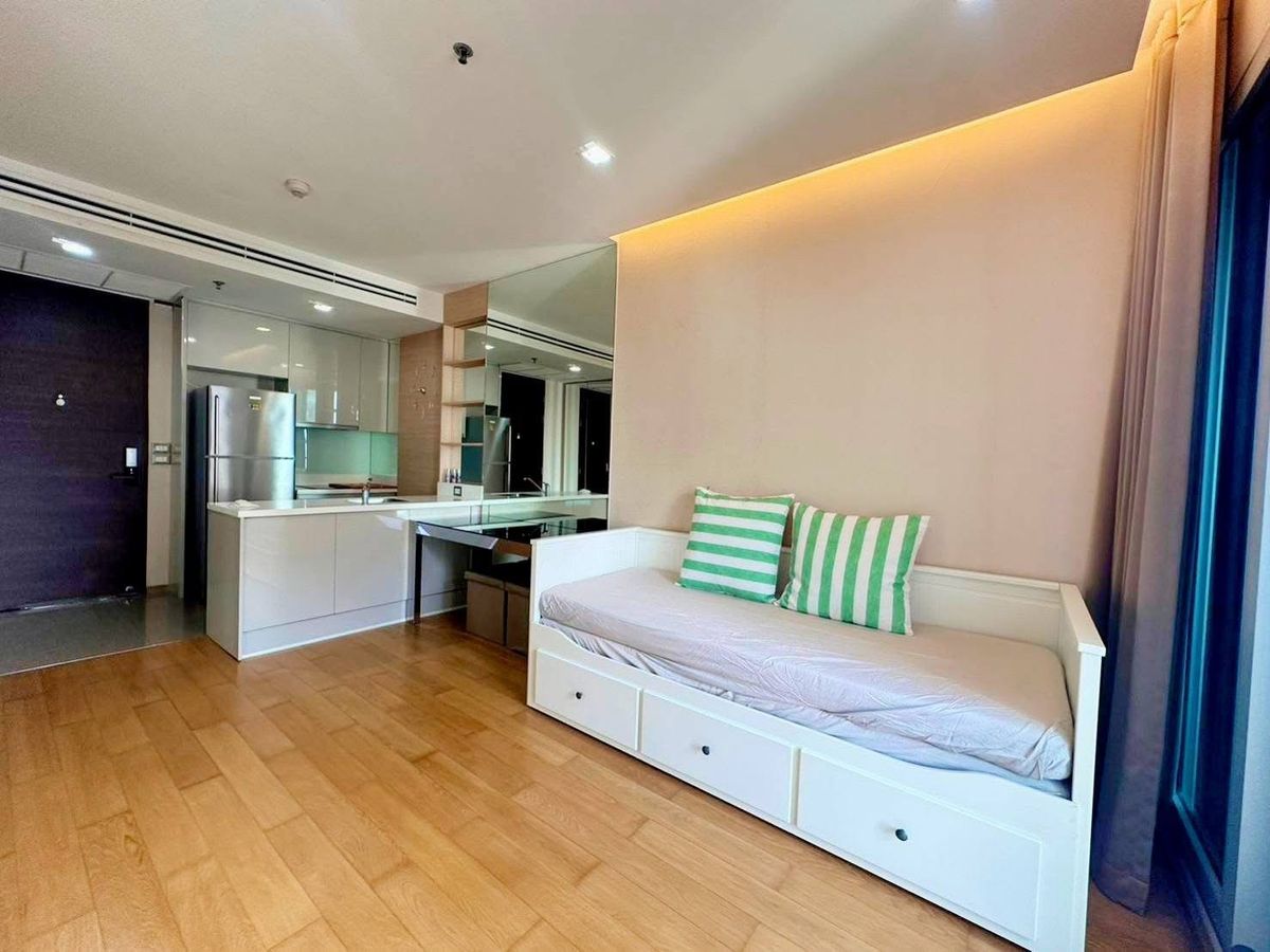 For SaleCondoRama9, Petchburi, RCA : LTH12087 - The Address Asoke for Sale Size 45.02 SQM. 1 Bed 1 Bath Near BTS Asok Station Only 6.5 MB