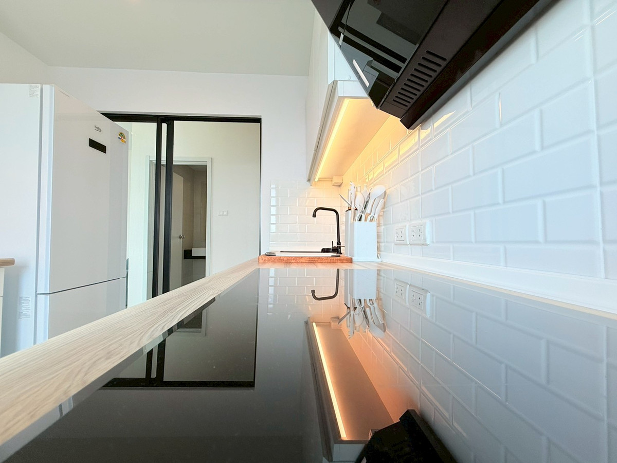 ให้เช่าคอนโดวงเวียนใหญ่ เจริญนคร : ศุภาลัย ลอฟท์ ประชาธิปก-วงเวียนใหญ่ ให้เช่าคอนโด 3 ห้องนอน ติดกับ TSI International School