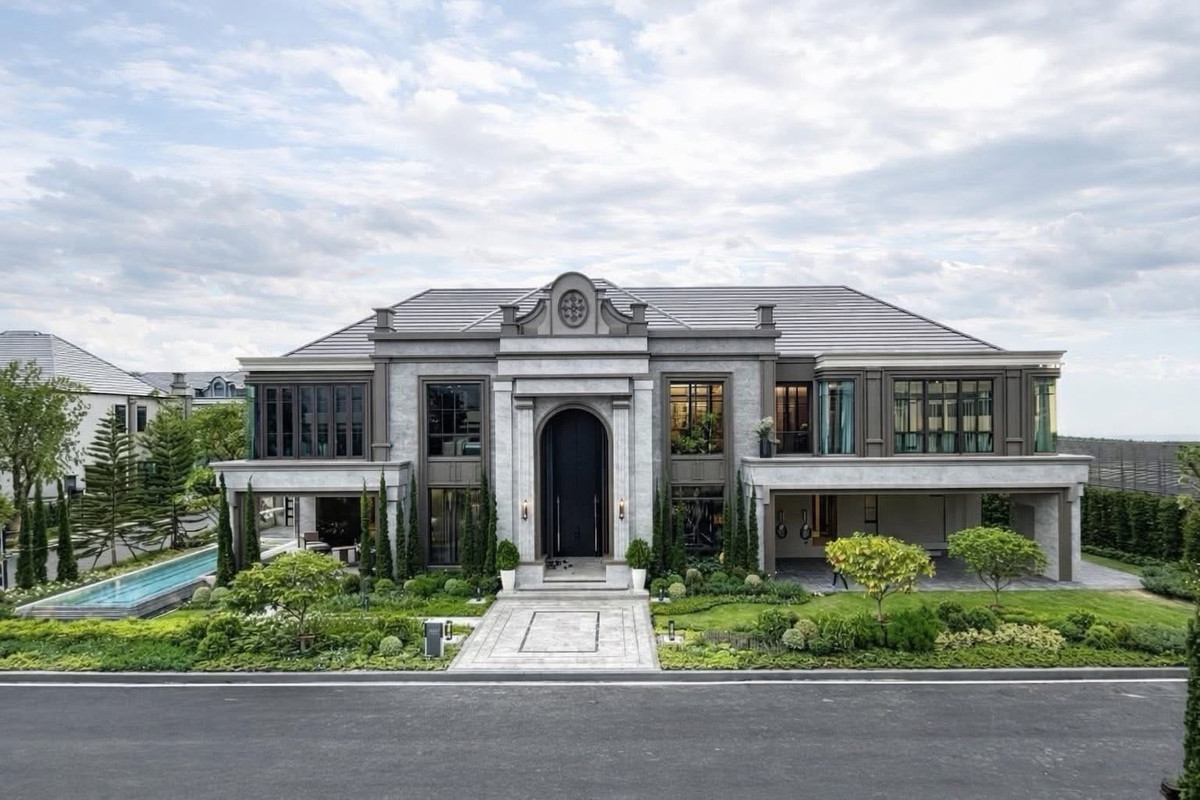 ขายบ้านปิ่นเกล้า จรัญสนิทวงศ์ : แกรนด์ บางกอก บูเลอวาร์ด บรมราชชนนี คฤหาสห์หรู บัานเดี่ยวติดถนนบรมราชชนนี 