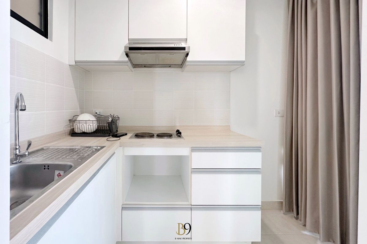 ขายคอนโดปิ่นเกล้า จรัญสนิทวงศ์ : 📣📣คอนโดราคาพิเศษ !!  ลุมพินี สวีท พระราม 8 ตกแต่งใหม่ เฟอร์นิเจอร์ครบพร้อมอยู่