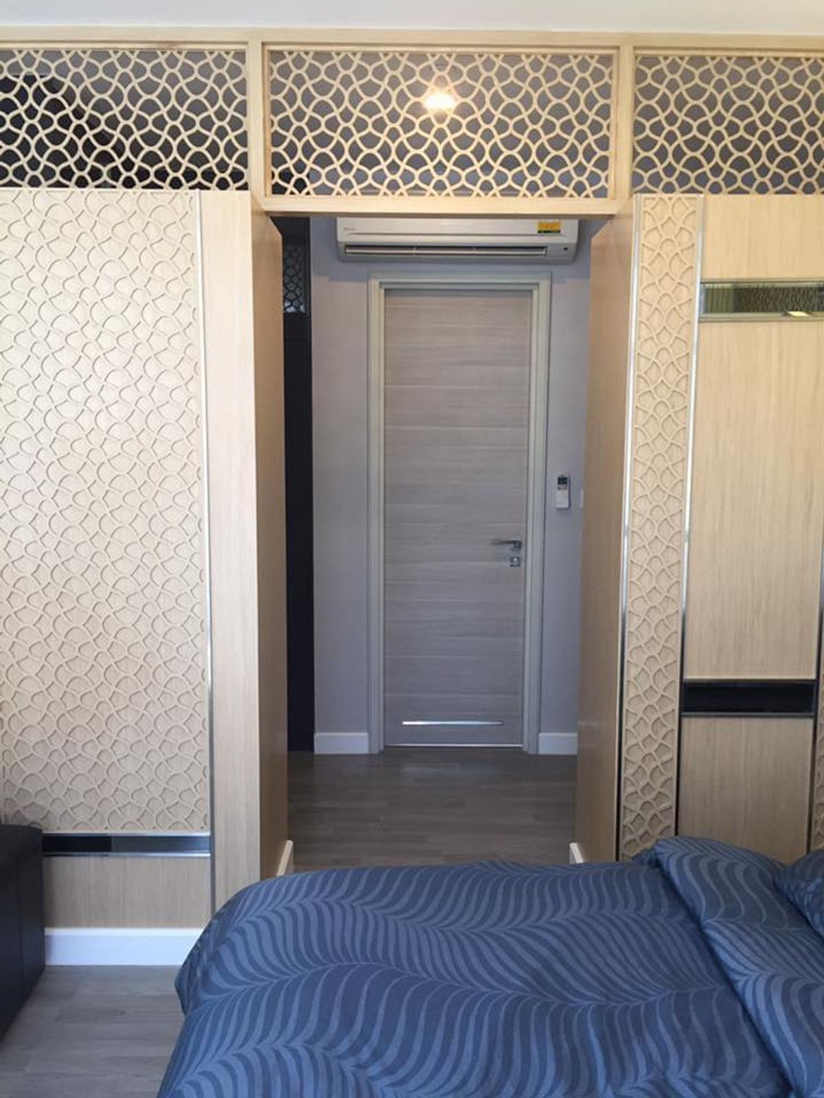 For SaleCondoSathorn, Narathiwat : Condo for sale, The Room Sathorn - Pans Road, St. Louis (500 m/7 minutes). Interested in negotiating @condobkk (with @) Code H32919