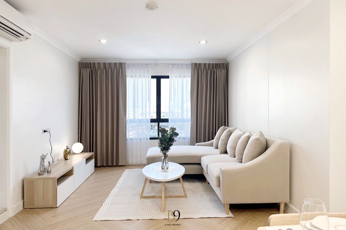 ขายคอนโดปิ่นเกล้า จรัญสนิทวงศ์ : 📣📣คอนโดราคาพิเศษ !!  ลุมพินี สวีท พระราม 8 ตกแต่งใหม่ เฟอร์นิเจอร์ครบพร้อมอยู่