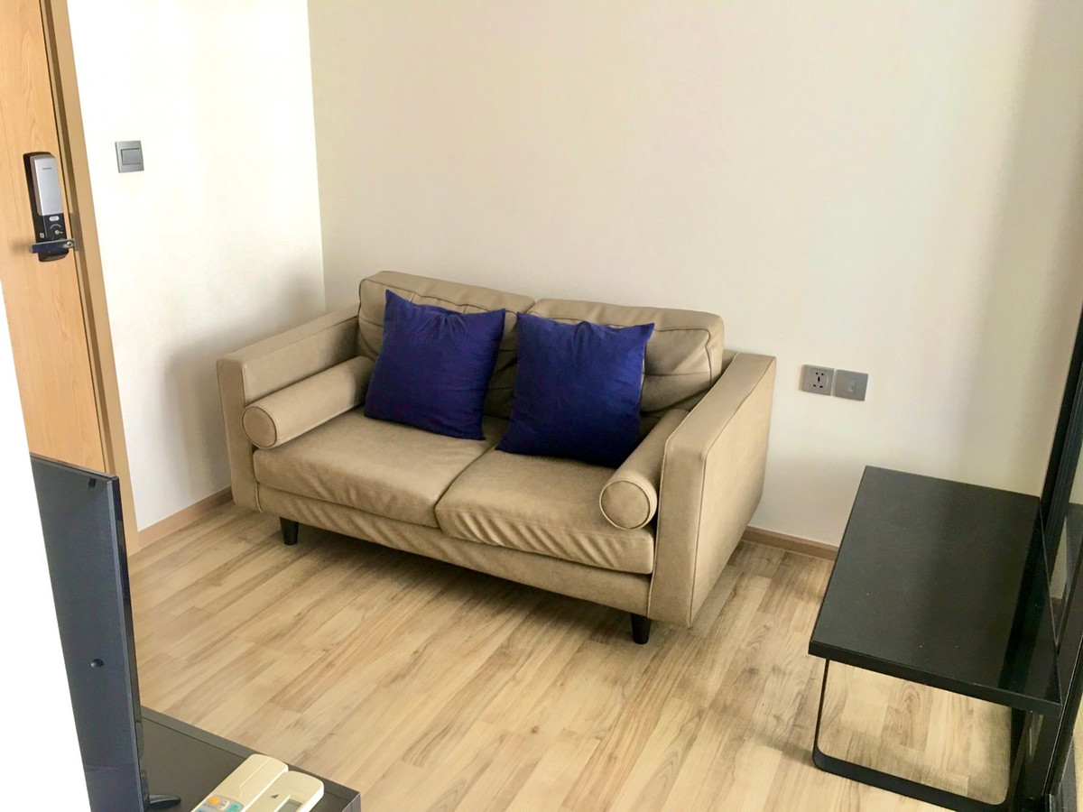 ให้เช่าคอนโดสะพานควาย จตุจักร : +++เช่าด่วน+++    THE LINE Jatujak-Mochit**  1 ห้องนอน 27 ตร.ม. พร้อมอยู่!!