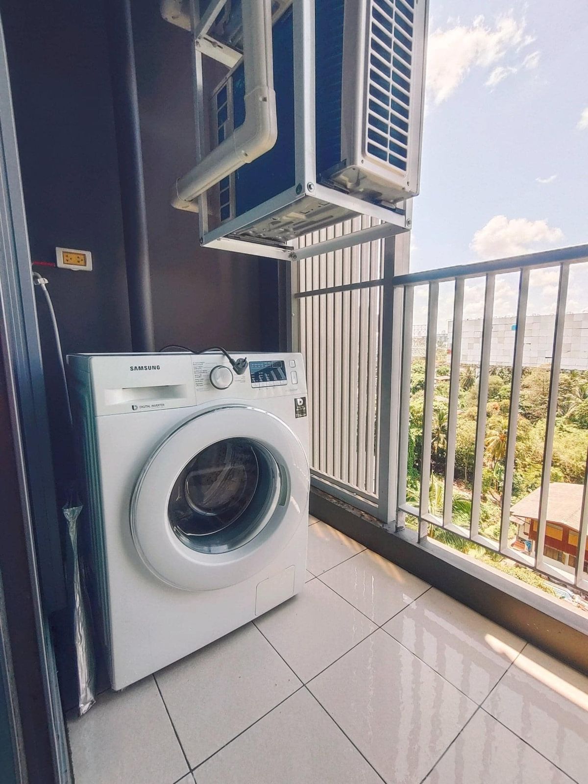 For SaleCondoThaphra, Talat Phlu, Wutthakat : Urgent sale ✨ Aspire Sathorn - Ratchapruek ✨ Convenient transportation near BTS Bang Wa (PS64204)